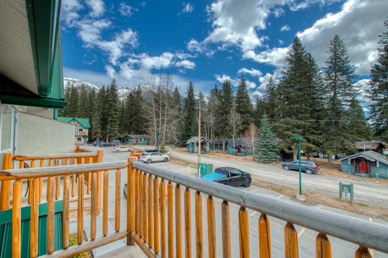 Beautiful Newly Reno 2Bdm 2 Bth Sleep Up To 6 Adults & Kids Mountain View Townhouse Suite Canmore Exteriér fotografie
