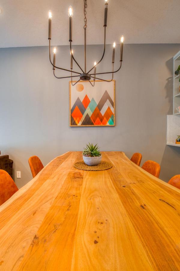 Beautiful Newly Reno 2Bdm 2 Bth Sleep Up To 6 Adults & Kids Mountain View Townhouse Suite Canmore Exteriér fotografie