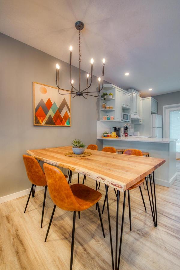 Beautiful Newly Reno 2Bdm 2 Bth Sleep Up To 6 Adults & Kids Mountain View Townhouse Suite Canmore Exteriér fotografie