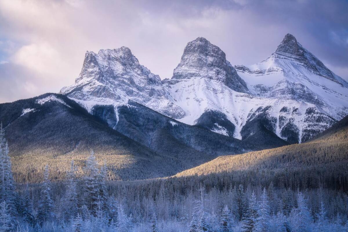 Beautiful Newly Reno 2Bdm 2 Bth Sleep Up To 6 Adults & Kids Mountain View Townhouse Suite Canmore Exteriér fotografie